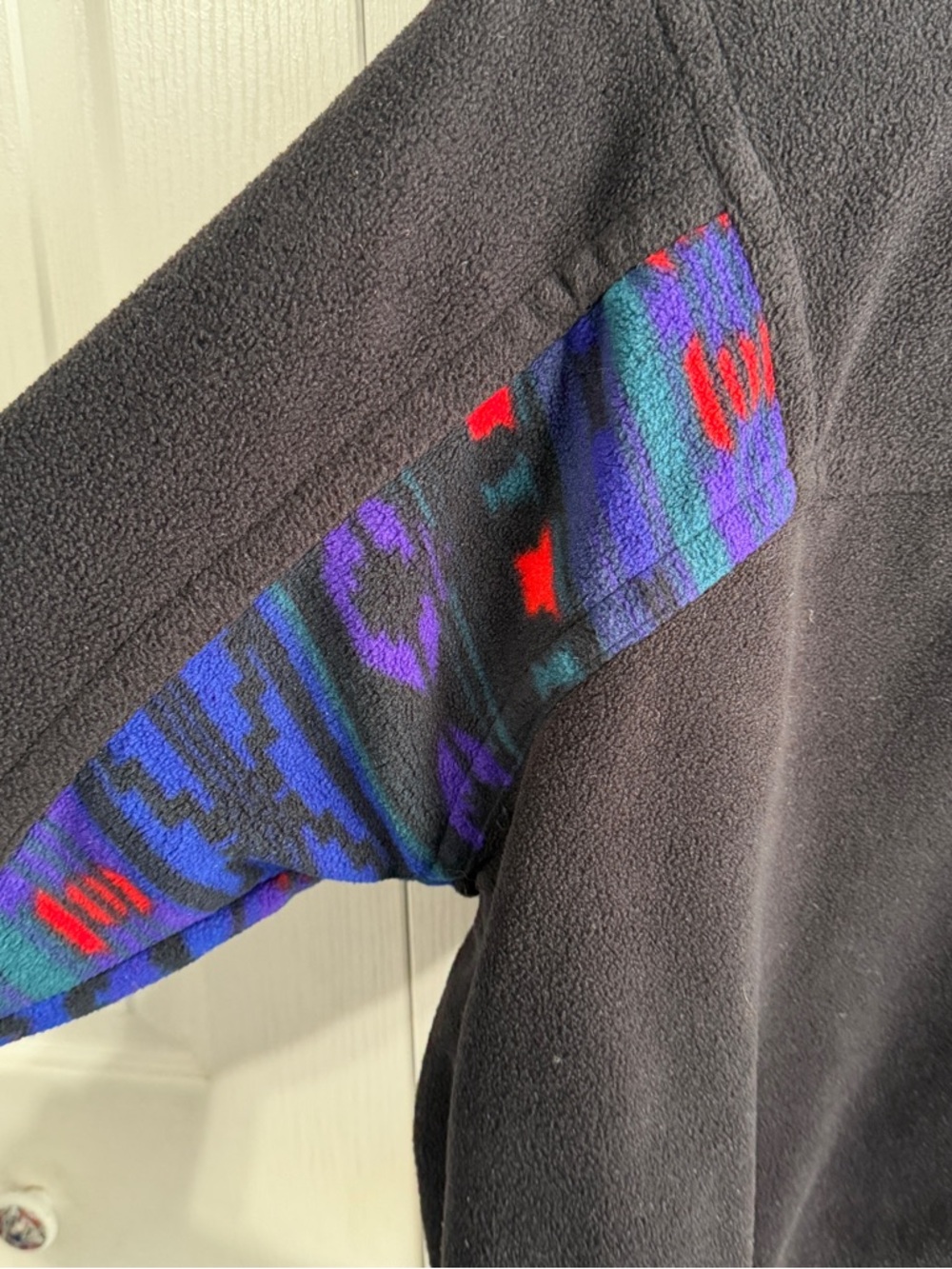 CB Sport full zip fleece Aztec pattern size small - Picture 9 of 9